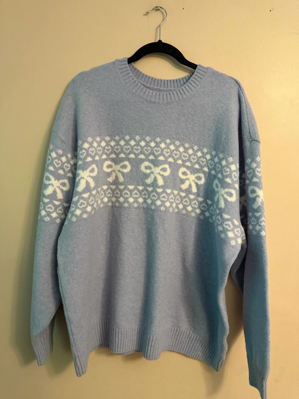 Hollister Light Blue Crewneck Sweater with White Bow Fair Isle